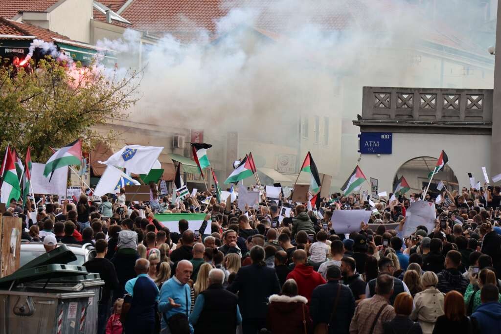 Uprkos zabranama, u Mostaru skup podrške palestinskom narodu