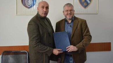 Ministar Osmanović i načelnik Općine Vogošća potpisali Sporazum o rješavanju stambenog pitanja osoba branilačke populacije