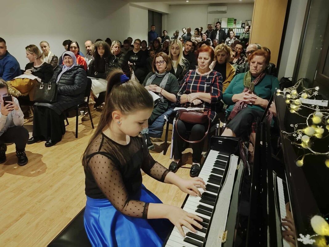 Održan tradicionalni Novogodišnji koncert učenika Muzičke škole Ilijaš