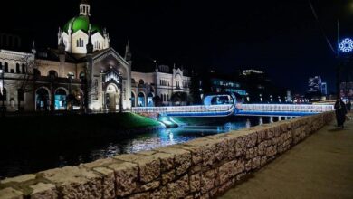 Turistička zajednica Kantona Sarajevo nastavlja s ukrašavanjem grada