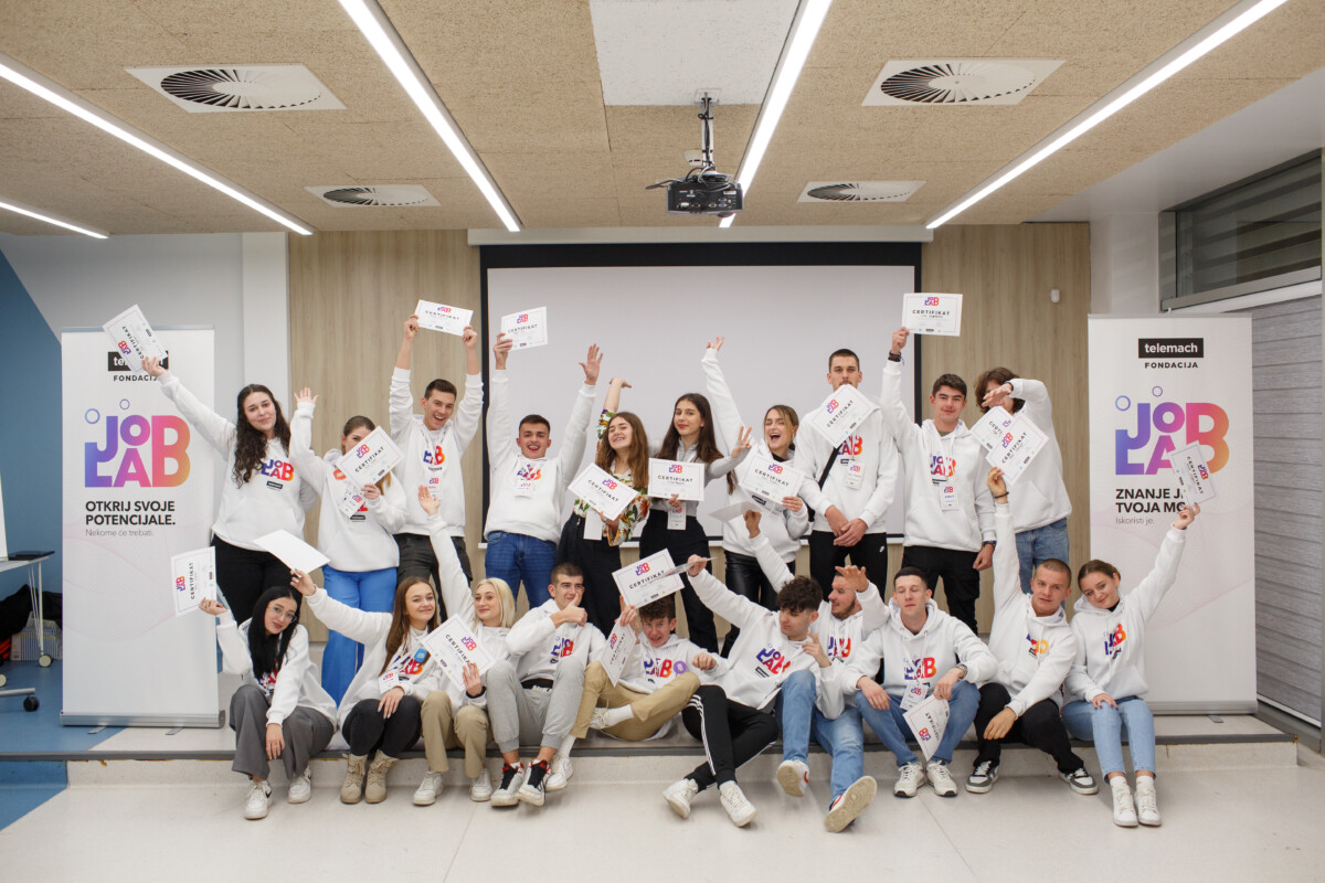 Liderstvo u fokusu: Učesnici Job Lab programa Telemach fondacije u inspirativnoj studijskoj posjeti Sarajevu