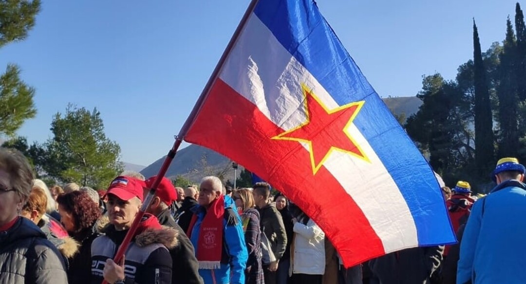 Policija u Mostaru zabranila antifašistima šetnju do Partizanskog groblja