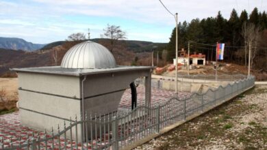 Gradi li se crkva u mjestu gdje žive Bošnjaci, a prvi Srbin udaljen pet kilometara