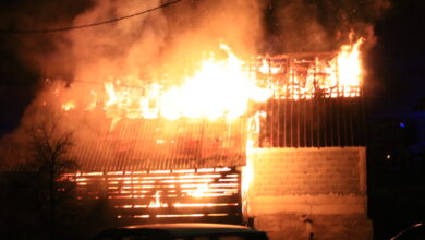 Veliki požar u Kadarićima kod Ilijaša, vatrogasci na terenu