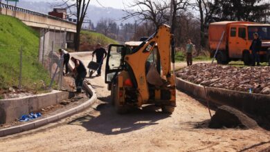 Napreduju radovi na rekonstrukciji i proširenju lokalnog puta u Ljubnićima kod Ilijaša