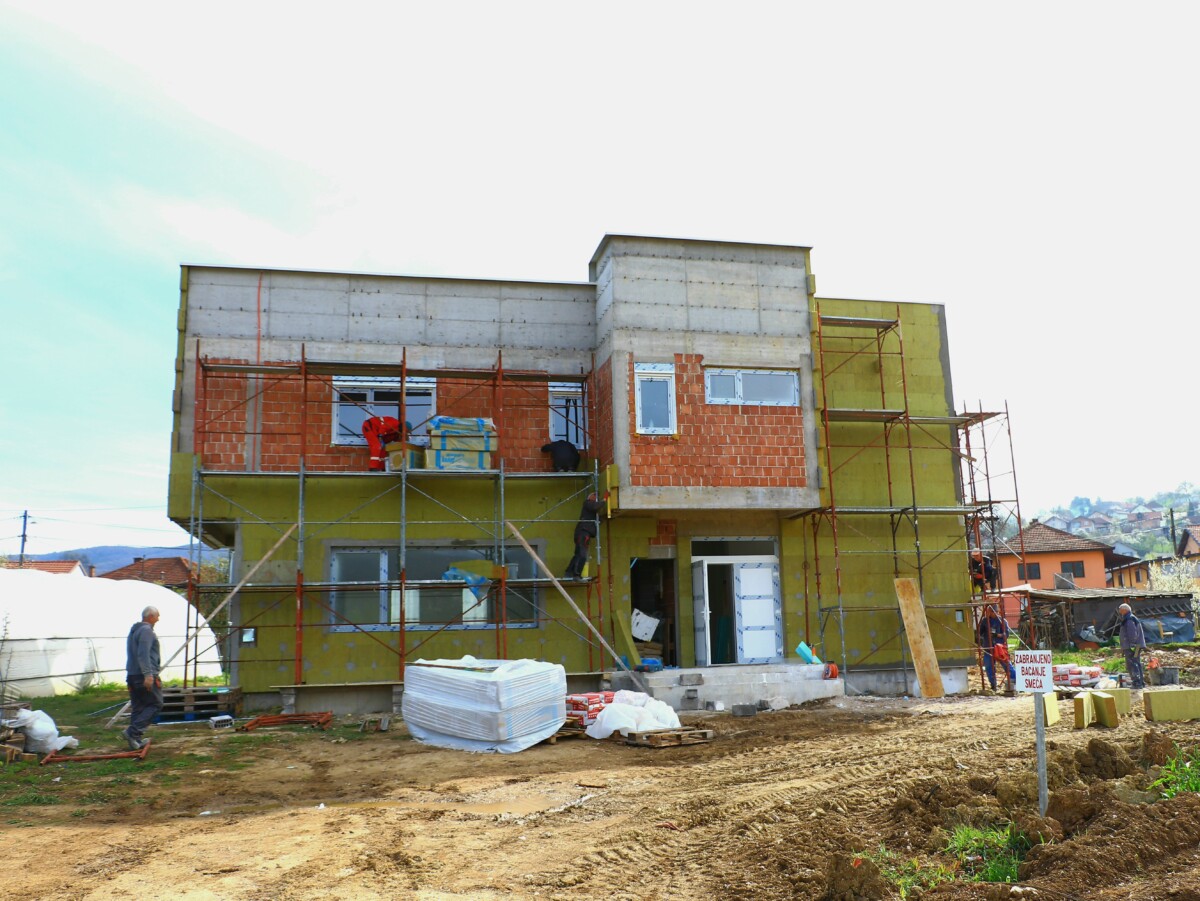 Napreduje izgradnja kuće za ilijaško Udruženje “Budi mi drug”
