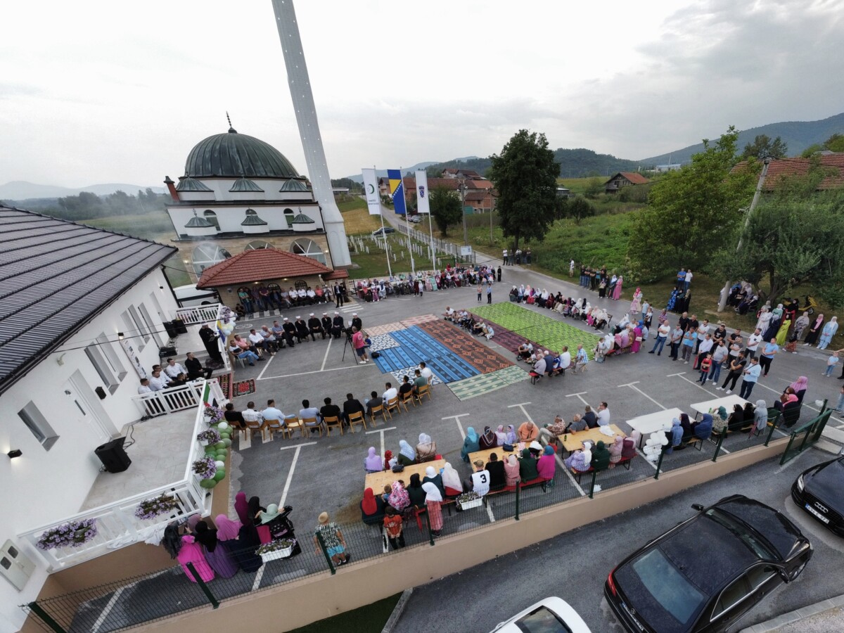 Tradicionalni godišnji mevlud upriličen u džematu Brestovsko