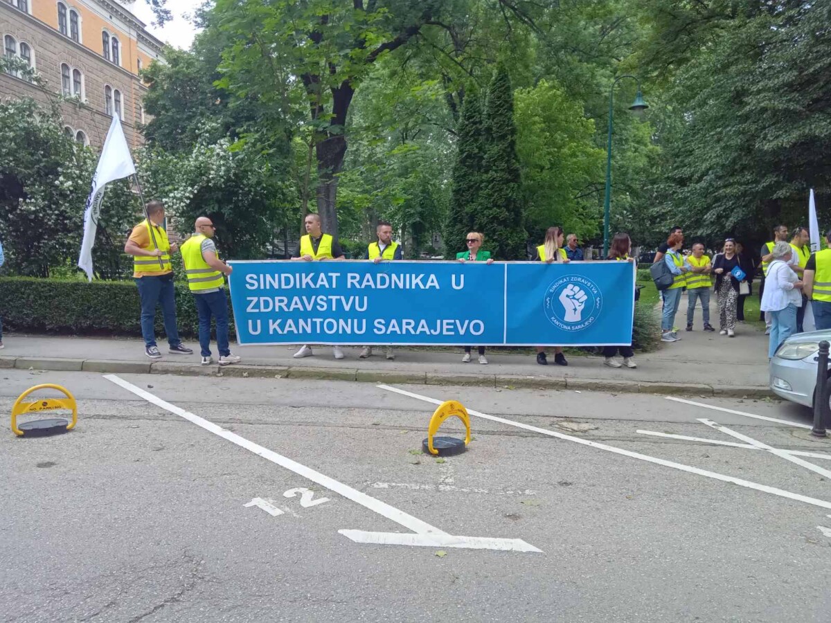 Sindikat radnika u zdravstvu KS najavljuje blokadu saoraćajnica