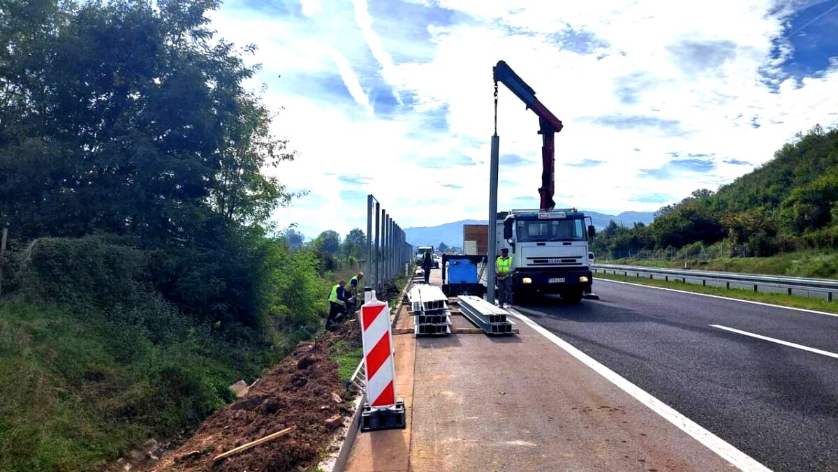 U toku radovi na izgradnji bukobrana na dionici autoceste Podlugovi – Visoko