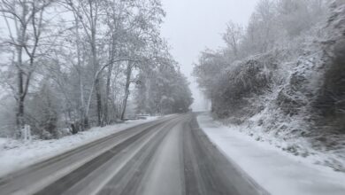 Oprez zbog poledice i ugaženi snijeg na kolovozu