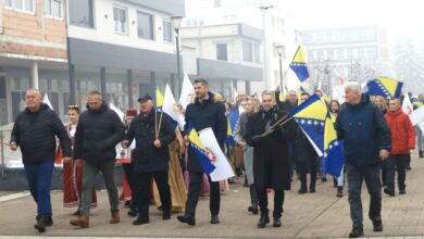 Svečani defile povodom Dana državnosti Bosne i Hercegovine