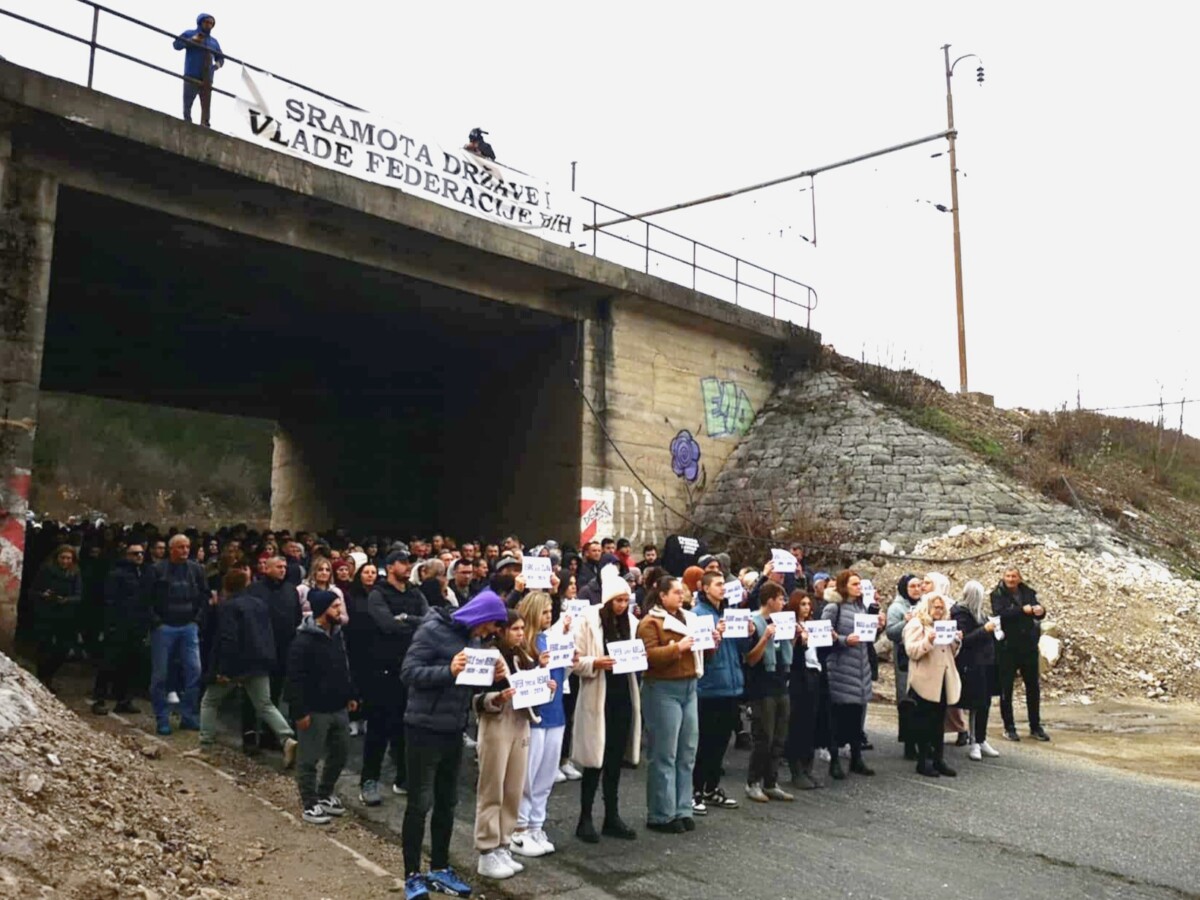 Protesti u Donjoj Jablanici: 19 minuta za 19 žrtava katastrofe