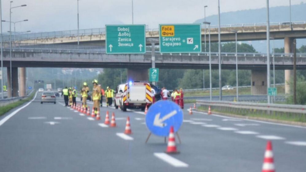 Nesreća na petlji Butila iz pravca Vlakova, saobraćaj obustavljen