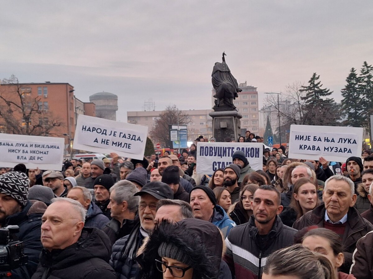 Bijeljina: Protest zbog Zakona o budžetskom sistemu