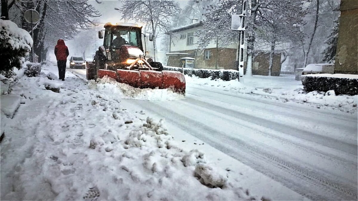 Stiže prava zima, meteorolozi najavljuju i do metar snijega