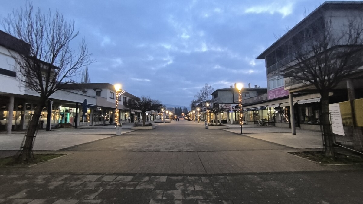 U BiH oblačno sa slabom kišom