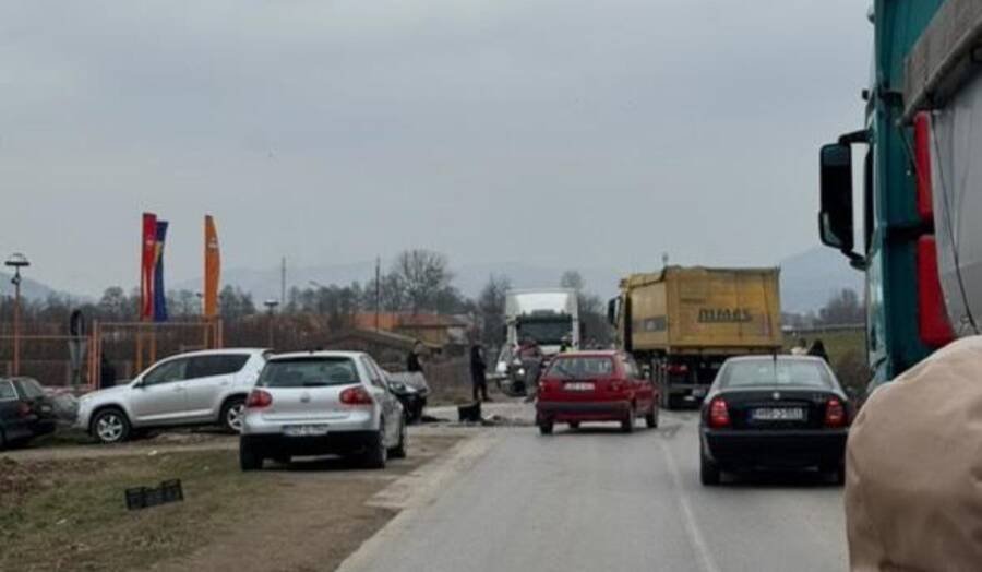Saobraćajna nesreća na magistralnom putu Kakanj-Visoko: Obustavljen saobraćaj