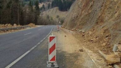 Na magistralnoj cesti M-18 odron zatvorio jednu traku: Saobraćaj usporen na dionici Čevljanovići – Nišići