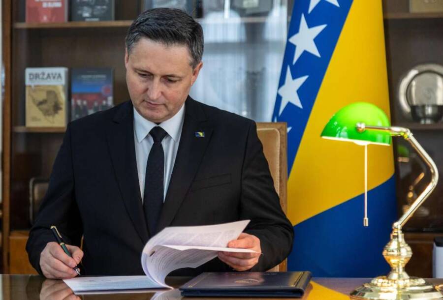 Bećirović o odluci Ustavnog suda BiH: Nova važna pravna pobjeda Bosne i Hercegovine