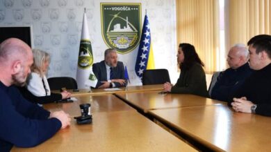 Vogošća: Općinski načelnik sastao se sa dobitnicima zlatnih i srebrnih znački Univerziteta u Sarajevu