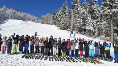 Konačno počela škola skijanja za učenike šestih razreda iz Ilijaša