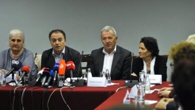 Majke Srebrenice i Žepe osuđuju hajku uoči presude Dodiku