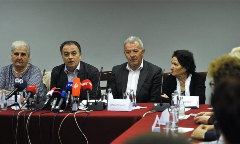 Majke Srebrenice i Žepe osuđuju hajku uoči presude Dodiku