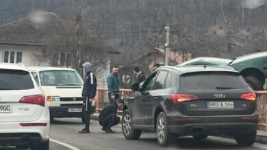 Saobraćajna nezgoda u Malešićima: Vozilo udarilo u ogradu mosta, izbjegnuta veća tragedija