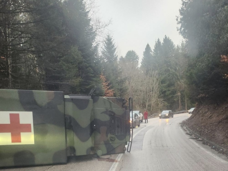 Dvije saobraćajne nezgode na M 18 put Sarajevo Tuzla