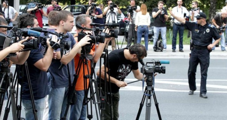 SafeJournalists osudili napad na novinare CIN-a: “Nasilje potaknuto djelovanjem političara”