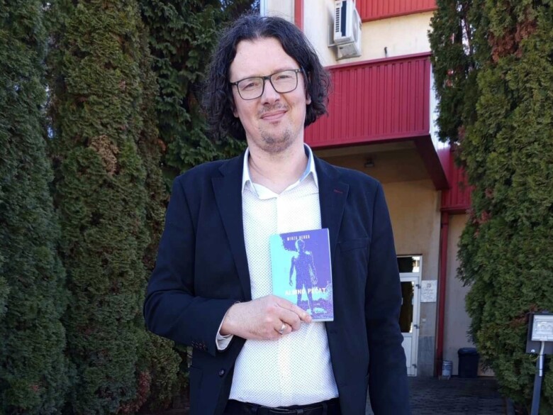 IZAŠAO “ALBINO PEČAT” – DRUGA KNJIGA PROFESORA MIRZE HERCE