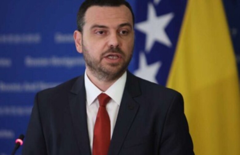 Magazinović raskrinkao SNSD-ovce: ‘Misle zemlju uvesti u konflikt, a da to drugi plate umjesto njih’