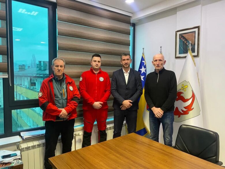 Održan sastanak Gorske službe spašavanja Ilijaš i općinskog načelnika Amara Dovadžije