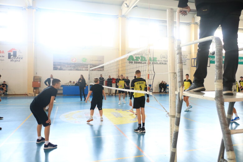 Održano općinsko takmičenje iz nastavnog predmeta tjelesni i zdravstveni odgoj – odbojka