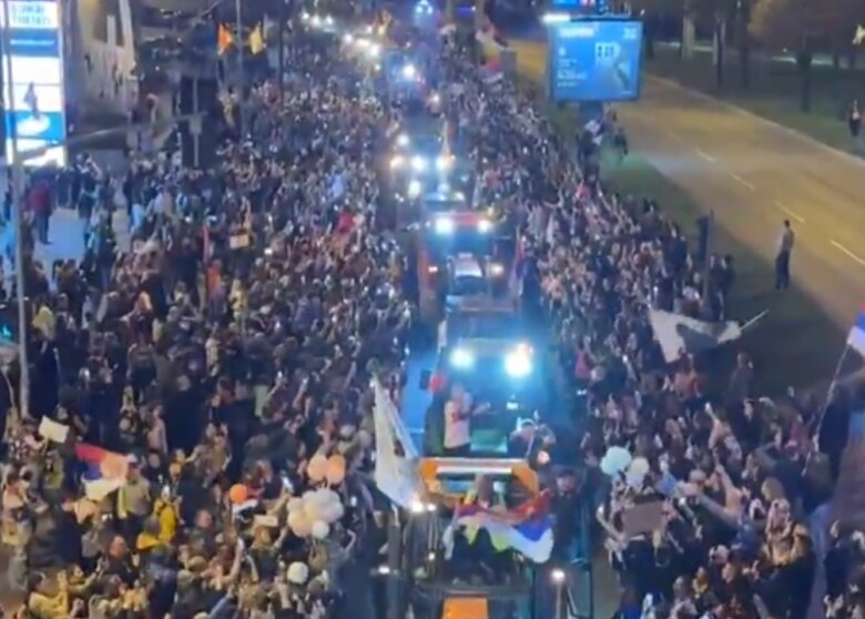 Beograd na nogama: Rijeke ljudi na ulicama, doček studenata iz cijele Srbije