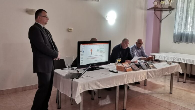 Edukativno predavanje o proljetnom razvoju pčelinjih zajednica održano u Stocu