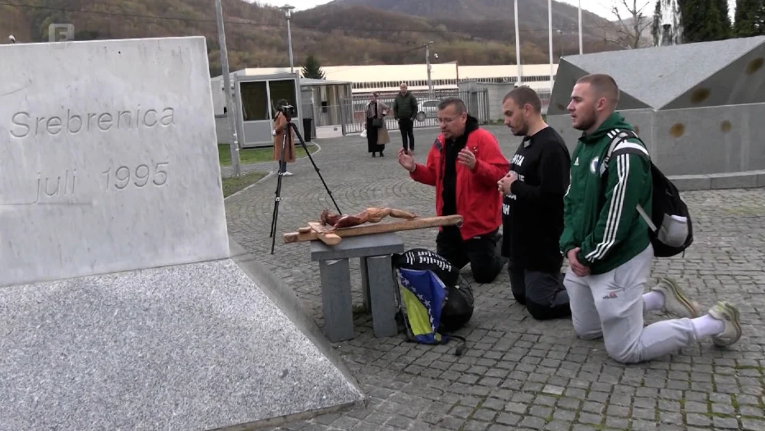 Josip Jelinić u Potočarima se poklonio žrtvama genocida