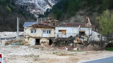 Mještani Donje Jablanice sami popravljaju kuće: Vlast izgleda ne zna kako da podijeli pare