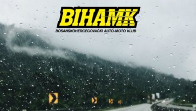 Saobraćaj obustavljen na više putnih pravaca