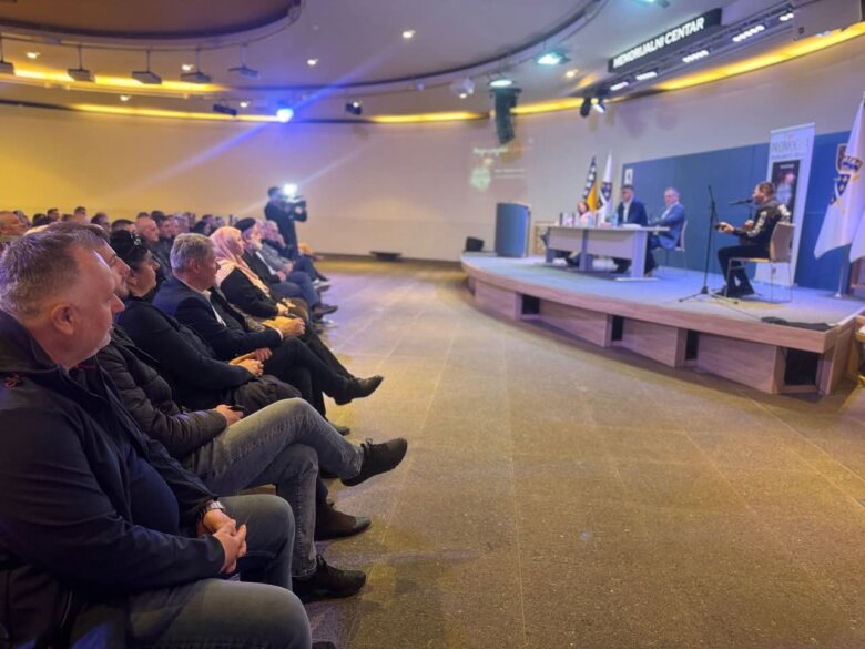 MEMORIJALNI CENTAR SARAJEVO: Održana promocija knjige “Pasija i pasjaluk u Sarajevu” autora Muhameda Smajića