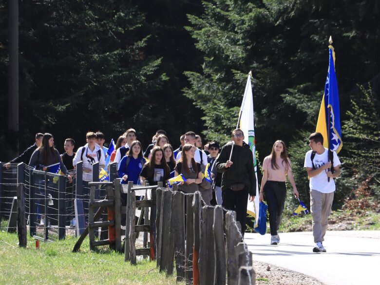 Obilježena 33. godišnjica pružanja otpora agresiji na širem području Srednjeg i Gajeva