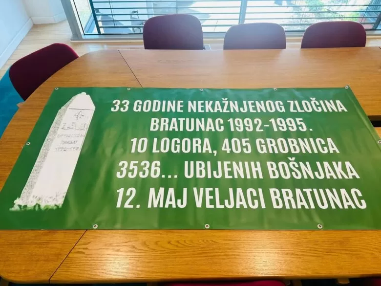 Kolektivna dženaza 12. maja u Bratuncu: Ukop šest žrtava, među njima i šestomjesečna beba