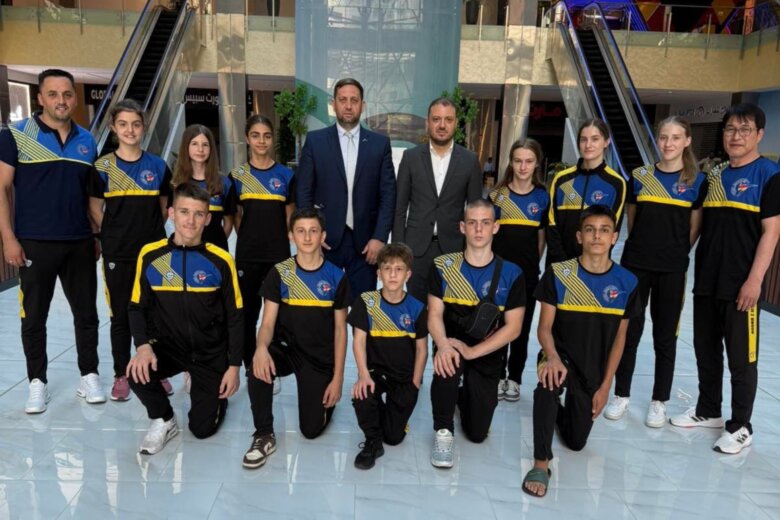 Svjetsko prvenstvo u UAE Ambasador Đokić posjetio bh. kadete, predsjednik Šarić mu uručio priznanje