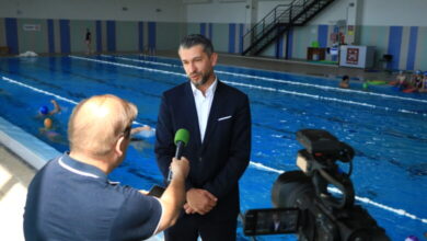 Načelnik Dovadžija obišao polaznike škole plivanja: Projekat vrijedan 13.845 KM