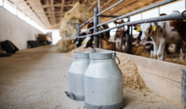 Srbija zabranila uvoz mlijeka iz Bosne i Hercegovine