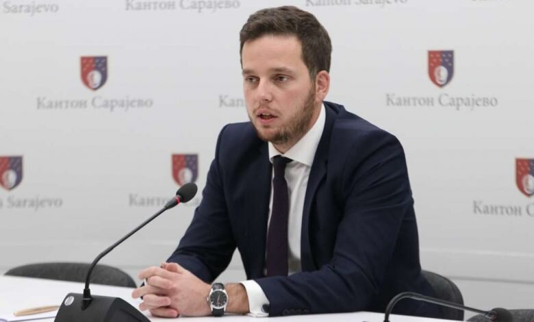 Oglasio se premijer UK: Zdravstvene institucije prate stanje i poduzimaju sve potrebne mjere