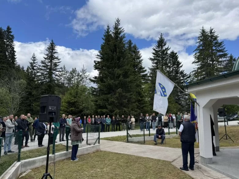 Obilježena godišnjica “Sjećanje na šehide MZ Dragoradi i III bataljona 126. brdske brigade Ilijaš”