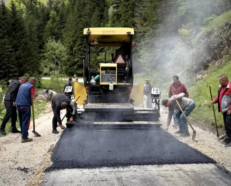 Novi dio ceste u MZ Zaruđe kod Vareša: Izvrsni radovi firme “Bilal d.o.o.” iz Ilijaša