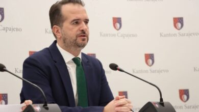 Vlada KS: Ukidanje taksi za osnivanje firmi i uvođenje digitalizacije za brži rad pravosuđa