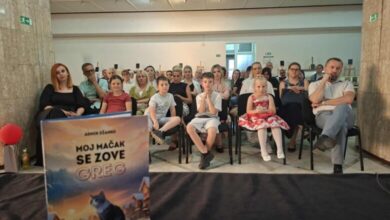 Predstavljena knjiga “Moj mačak se zove Greg” Admira Džanke